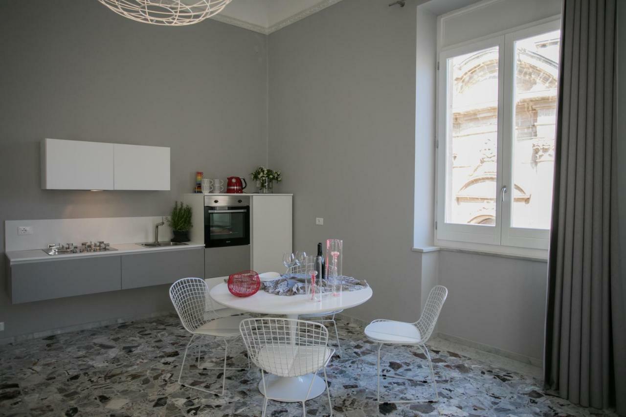 Ortigia Casa Fab Apartment Syracuse Bagian luar foto